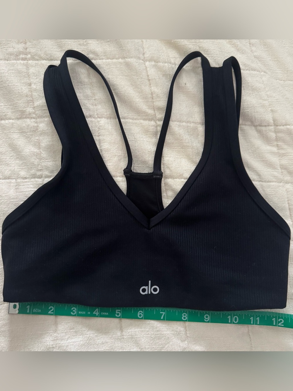 ALO Yoga Black Ribbed Sports Bra - Picture 4 of 5